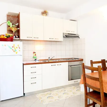 Apartment With A Parking Space Seline, Paklenica - 6603 Starigrad Paklenica