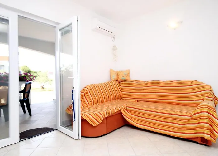 With Parking Space Seline, Paklenica - 6603 Апартаменты